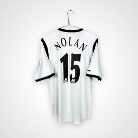 Bolton Wanderers 2001/03 Heimspiel 15 Nolan [S].