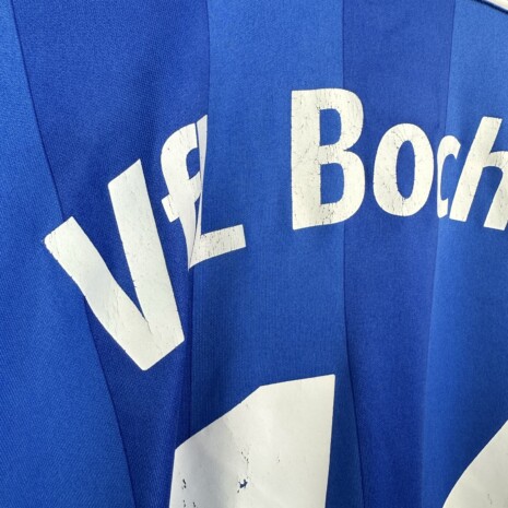 IMG_8845 VFL Bochum Fußballtrikot, 2007/08 Home, guter Zustand - sehr stark beschädigte Nummer und Name auf dem Rücken - siehe extra 8