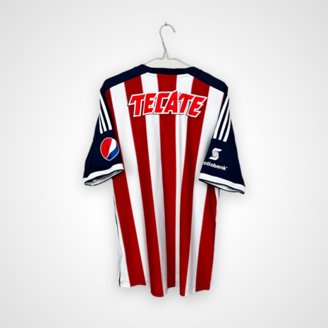 PhotoRoom_033_20230729_163122 Chivas De Guadalajara Fußballtrikot, 2013/14 Home, sehr guter Zustand - leicht gerissene Sponsorenaufdrucke - Rückansicht