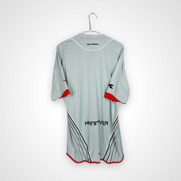 Hannover 96 football shirt, 2007/08 Away, very good condition - one micro pull.- rear view