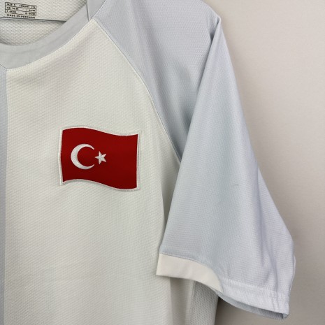 IMG_5342 Türkei Fußballtrikot, 2006/08 Auswärts, sehr guter Zustand - eine kleine Verschmutzung - siehe extra 3