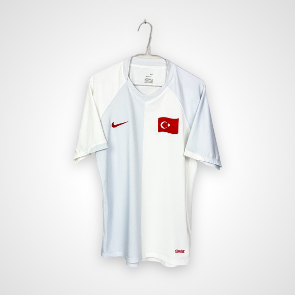 Koszulka piłkarska Turcja, 2006/08 Away, stan bardzo dobry - jedno niewielkie zabrudzenie.