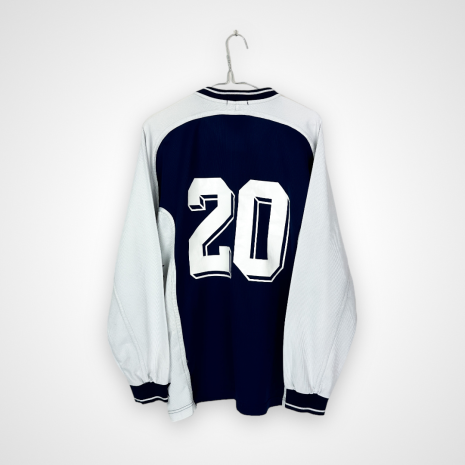 PhotoRoom_047_20231011_131902 Singapur Fußballtrikot, 2001 Away, ausgezeichneter Zustand - Rückansicht