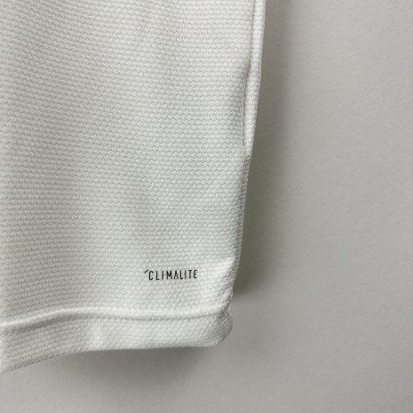 IMG_0054 Real Madrid Fußballtrikot, 2018/19 Home, ausgezeichneter Zustand - siehe extra 5