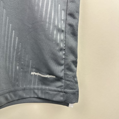 IMG_2911 Udinese Fußballtrikot, 2019/20 Third, ausgezeichneter Zustand - siehe extra 5