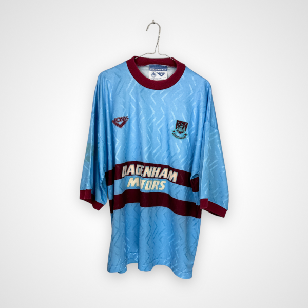 Koszulka piłkarska West Ham United FC, 1993/95 Away, stan zadowalający - znaczna plama na rękawku oraz kilka niewielkich zaciągnięć.
