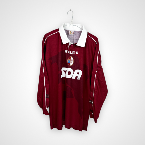 Koszulka piłkarska Torino FC, 1998/99 Home, stan zadowalający - niewielkie rozerwanie materiału na rękawie oraz miejscowo występujące mikro zaciągnięcia.