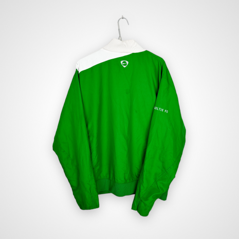 PhotoRoom_054_20240104_150043 Celtic FC Fußballtrikot, guter Zustand - ein paar Mikroflecken und ein Fleck auf dem Rücken - Rückansicht