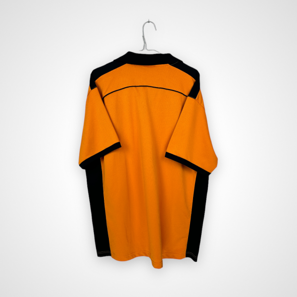 Koszulka piłkarska Wolverhampton Wanderers, 2010/11 Home, stan bardzo dobry - starta metka z rozmiarem na karku.- widok z tyłu