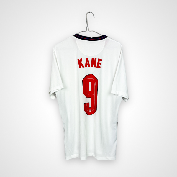 Koszulka piłkarska Anglia, 2020/22 Home, stan bardzo dobry - dwa niewielkie zabrudzenia na plecach.