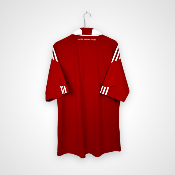 Koszulka piłkarska Dania, 2010/12 Home, stan doskonały- widok z tyłu