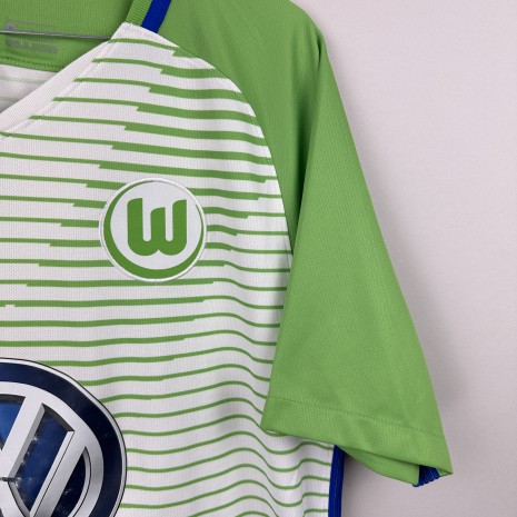 IMG_1092 Koszulka piłkarska VFL Wolfsburg, 2017/18 Home, stan bardzo dobry - nieznacznie uszkodzony nadruk sponsora na froncie.- widok dodatkowy 3