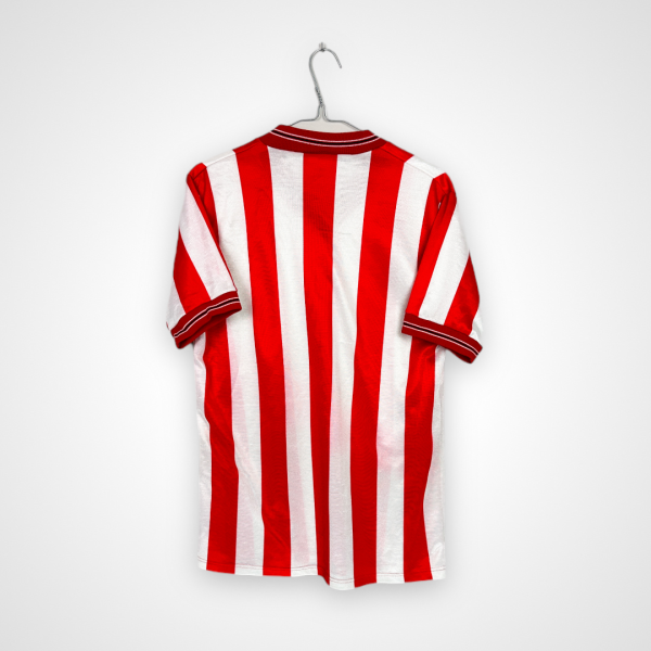 Koszulka piłkarska Sheffield United FC, 1983/87 Home, stan zadowalający - rozerwany kołnierzyk na froncie, sporo niewielkich zaciągnięć.- widok z tyłu
