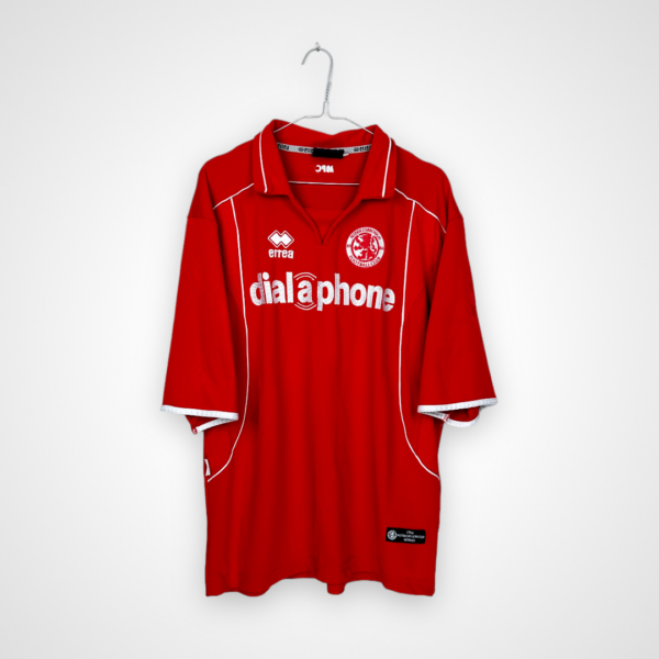 Koszulka piłkarska Middlesbrough FC, 2003/04 Home, stan bardzo dobry - zabrudzenie na rękawku.
