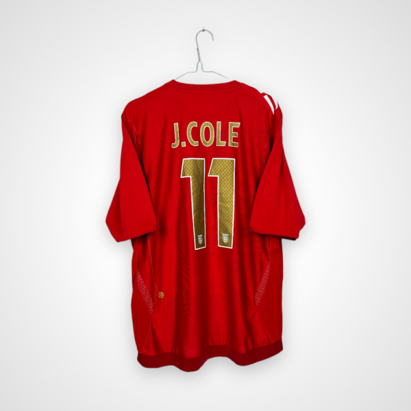 Koszulka piłkarska Anglia, 2006/08 Away, stan dobry - ślad po zaszytej dziurce na plecach.