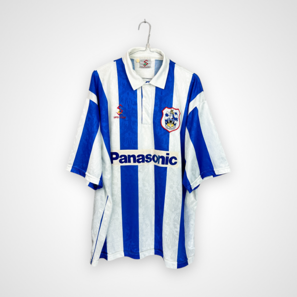 Koszulka piłkarska Huddersfield Town, 1995/97 Home, stan bardzo dobry - dwa mikro zaciągnięcia.