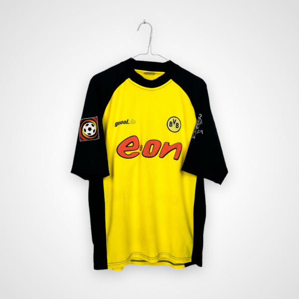Koszulka piłkarska Borussia Dortmund, 2001/02 Home, stan zadowalający - uszkodzony herb na froncie (brak '09'), plamka na froncie oraz popękane nadruki na plecach.-