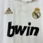 Real Madrid Fußballtrikot, 2011/12 Home, guter Zustand - leichte Verschmutzung, leicht beschädigter Aufdruck auf der Rückseite und Sponsorenaufdruck auf der Vorderseite