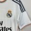 Real Madrid Fußballtrikot, 2013/14 Home, guter Zustand - beschädigter Sponsorenaufdruck auf der Vorderseite, typisch für dieses Modell.weitere Ansicht 3