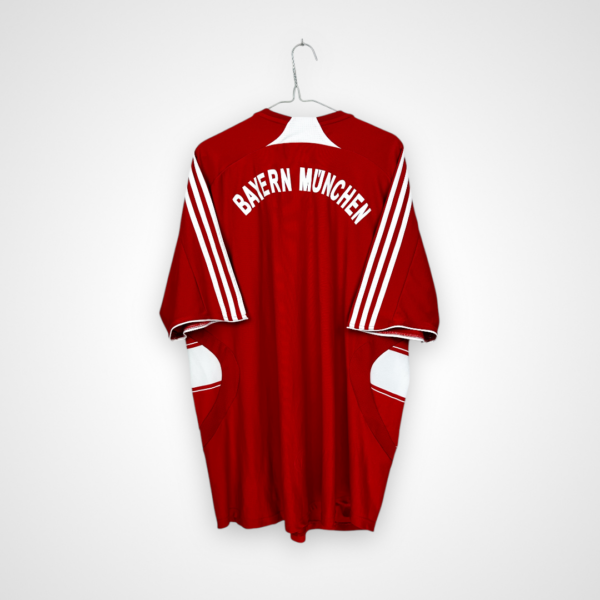 Koszulka piłkarska FC Bayern Monachium, 2007/09 Home, stan doskonały- widok z tyłu