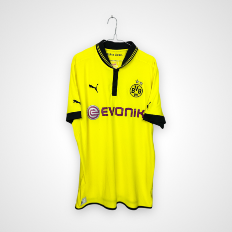 Borussia Dortmund Fußballtrikot, 2012/13 Home, guter Zustand - ein paar Mikrozerrungen und leichte Verschmutzungen.