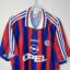 Koszulka piłkarska FC Bayern Monachium, 1995/97 Home, stan zadowalający - kilka mikro zabrudzeń na froncie oraz bardzo duża ilość mikro zaciągnięć, zarówno z przodu