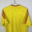 Koszulka piłkarska Liverpool FC, 2006/07 Away, stan zadowalający - drobne zabrudzenia na froncie, mikro zaciągnięcia, jedna drobna plamka na plecach oraz