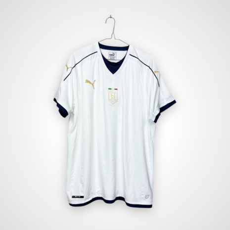 Koszulka piłkarska Włochy, 2016/17 Away