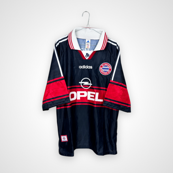 Koszulka piłkarska FC Bayern Monachium, 1997/99 Home, stan bardzo dobry - dwa mikro zaciągnięcia.
