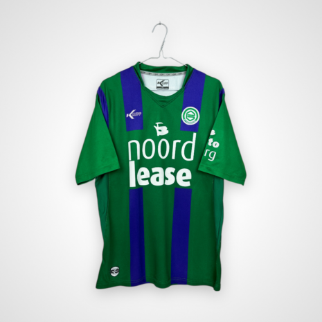 Koszulka piłkarska FC Groningen, 2010/11 Away, stan dobry - zauważalna ilość mikro zaciągnięć.