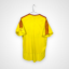 Koszulka piłkarska Liverpool FC, 2006/07 Away, stan zadowalający - drobne zabrudzenia na froncie, mikro zaciągnięcia, jedna drobna plamka na plecach oraz