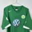 VFL Wolfsburg Fußballtrikot, 2005/06 Home, guter Zustand - leicht beschädigter Sponsorenaufdruck auf der Vorderseite - Nahaufnahme auf der Vorderseite