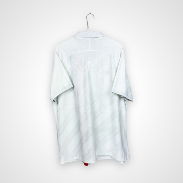 Koszulka piłkarska PSG, 2019/20 Third, stan bardzo dobry - wycięte metki ze środka koszulki oraz mikro plamka na plecach.- widok z tyłu