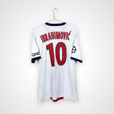 PSG Fußballtrikot, 2013/14 Away, schlechter Zustand - sehr stark beschädigt Druck auf der Rückseite.