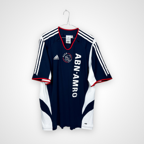 Koszulka piłkarska AFC Ajax, 2005/06 Away, stan dobry - zabrudzenia na paskach na rękawkach oraz mikro zaciągnięcia w jednym punkcie z boku koszulki.