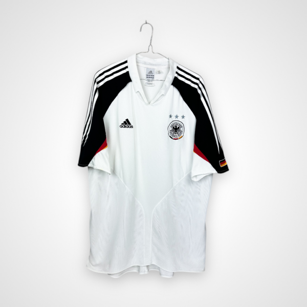 Koszulka piłkarska Niemcy, 2004/05 Home, stan dobry - trzy drobne plamki oraz kilka mikro zaciągnięć.