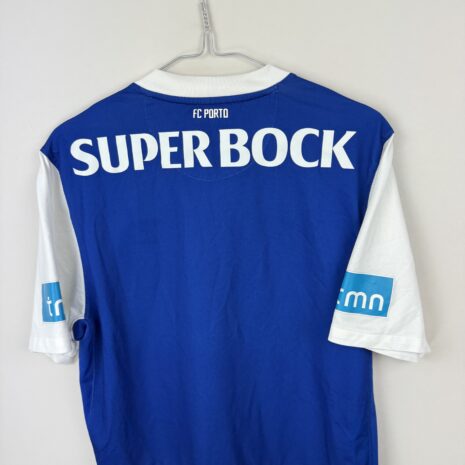 IMG_2132 FC Porto Fußballtrikot, 2011/12 Home, sehr guter Zustand - leichte Mikronähte und verwaschener Druck im Nacken.