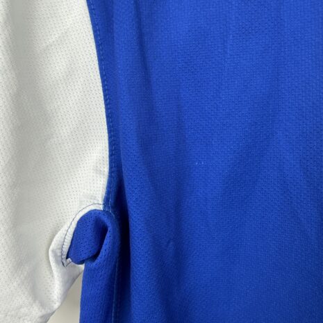 IMG_2133 FC Porto Fußballtrikot, 2011/12 Home, sehr guter Zustand - leichte Micro-Pulls und verwaschener Druck im Nacken.Weitere Ansicht 9