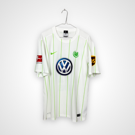 Photoroom_030_20250412_182930 VFL Wolfsburg Fußballtrikot, 2016/17 Dritter, sehr guter Zustand - leicht verschmutzte Rückennummern - Rückansicht