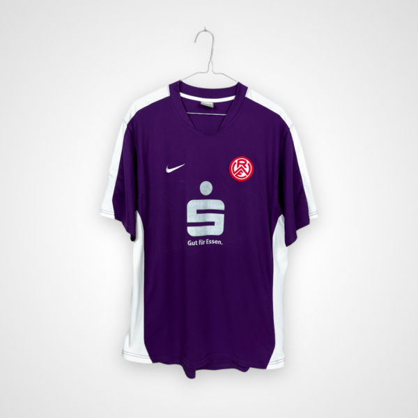 Rot Weiss Essen football shirt, 2008/09 Away, good condition - minor soiling on the front and slightly damaged sponsor print.