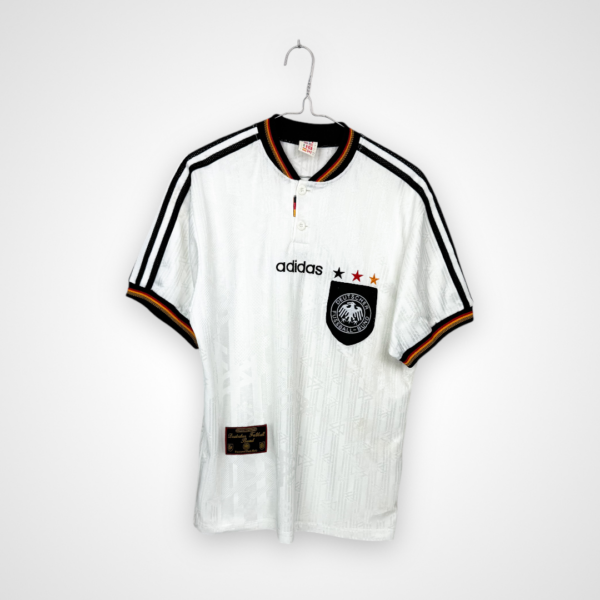 Koszulka piłkarska Niemcy, 1996/98 Home, stan dobry - miejscami występujące drobne zabrudzenia.