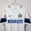 Koszulka piłkarska Inter Mediolan, 2016/17 Away, stan dobry - nieznacznie uszkodzony nadruk sponsora na plecach oraz jedno drobne zabrudzenie.- zbliżenie na front