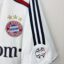 Koszulka piłkarska FC Bayern Monachium, 2006/08 Away, stan zadowalający - nieznacznie uszkodzony nadruk sponsora na froncie, zaciągnięcie oraz mikro plamka.- widok