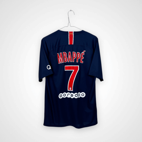 PSG Fußballtrikot, 2018/19 Home, sehr guter Zustand - ein Micro-Pull auf der Vorderseite.