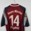 Koszulka piłkarska Koszulka piłkarska FC Bayern Monachium, 2001/02 Home, stan zadowalający - znaczna ilość niewielkich zaciągnięć oraz defekt nadruku sponsora na
