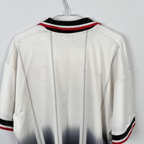 IMG_2952 Rangers FC Fußballtrikot, 1997/98 Away, sehr guter Zustand - zwei Mikrorisse auf dem Rücken und leichte Verschmutzung auf der Vorderseite.weitere Ansicht 7