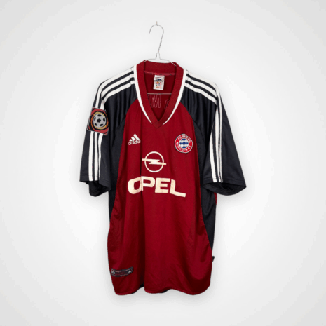 Photoroom_010_20250716_163200 Koszulka piłkarska Koszulka piłkarska FC Bayern Monachium, 2001/02 Home, stan zadowalający - znaczna ilość niewielkich zaciągnięć oraz defekt nadruku sponsora na