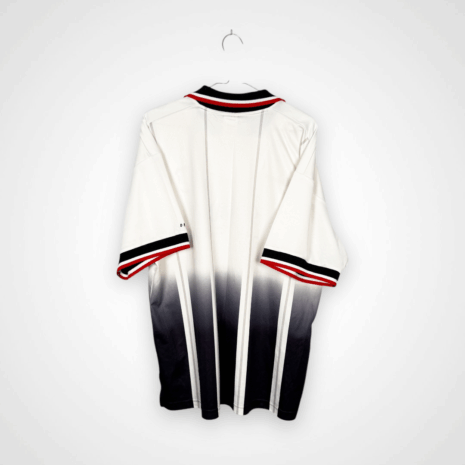 Photoroom_033_20250801_191221 Rangers FC Fußballtrikot, 1997/98 Away, sehr guter Zustand - zwei Mikrorisse auf dem Rücken und leichte Verschmutzung auf der Vorderseite - Rückansicht