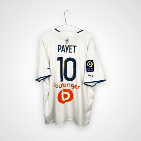 Koszulka piłkarska Olympique Marsylia, 2022/23 Home, stan bardzo dobry - jedno mikro zabrudzenie na plecach.