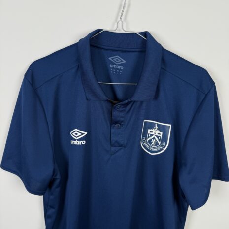 IMG_4447 Burnley FC football shirt, 2019/20, in excellent condition – close-up of the front